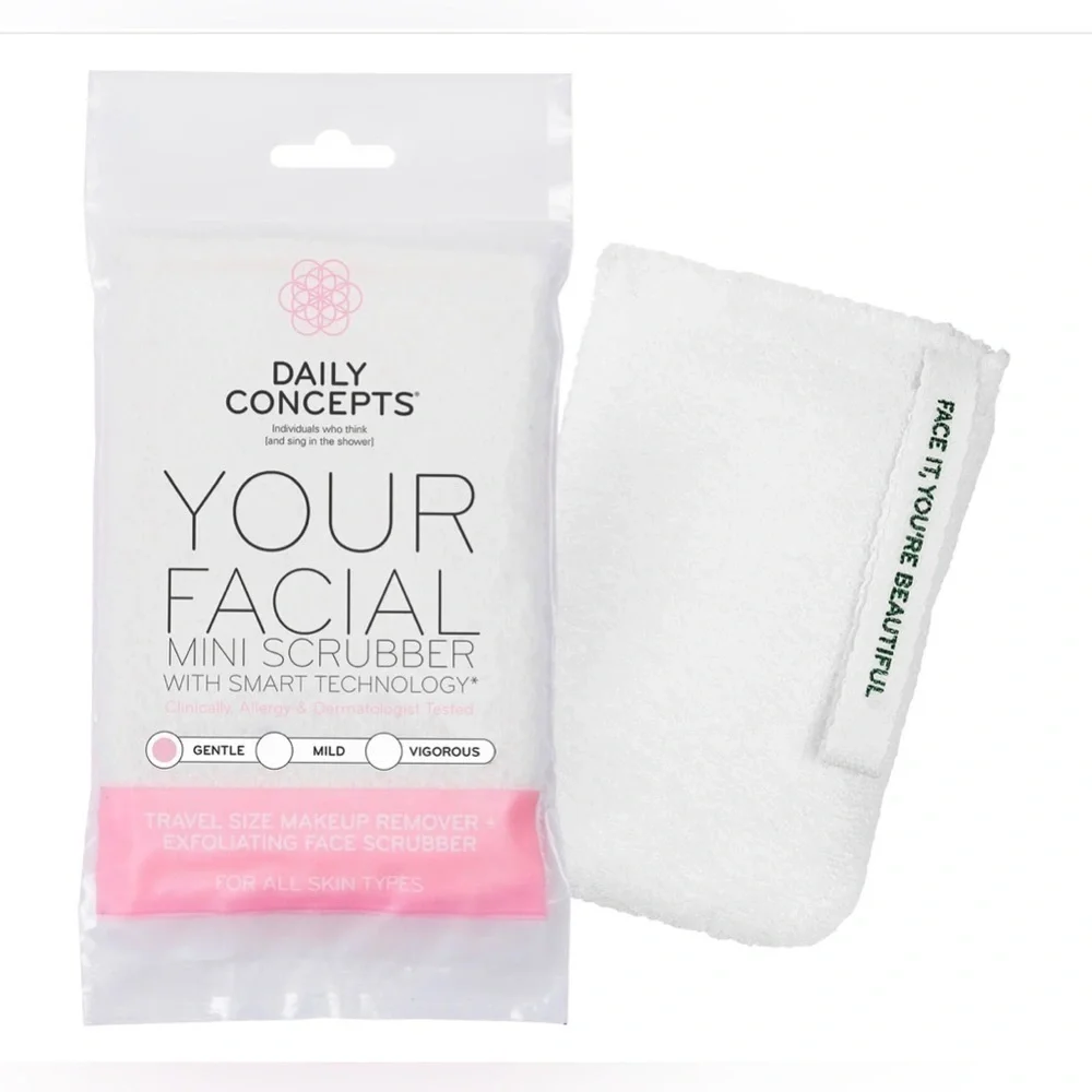 🖤 FACE IT- you’re beautiful!  Facial mini scrubber AND facial dry brush.